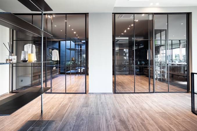 Showrooms and offices